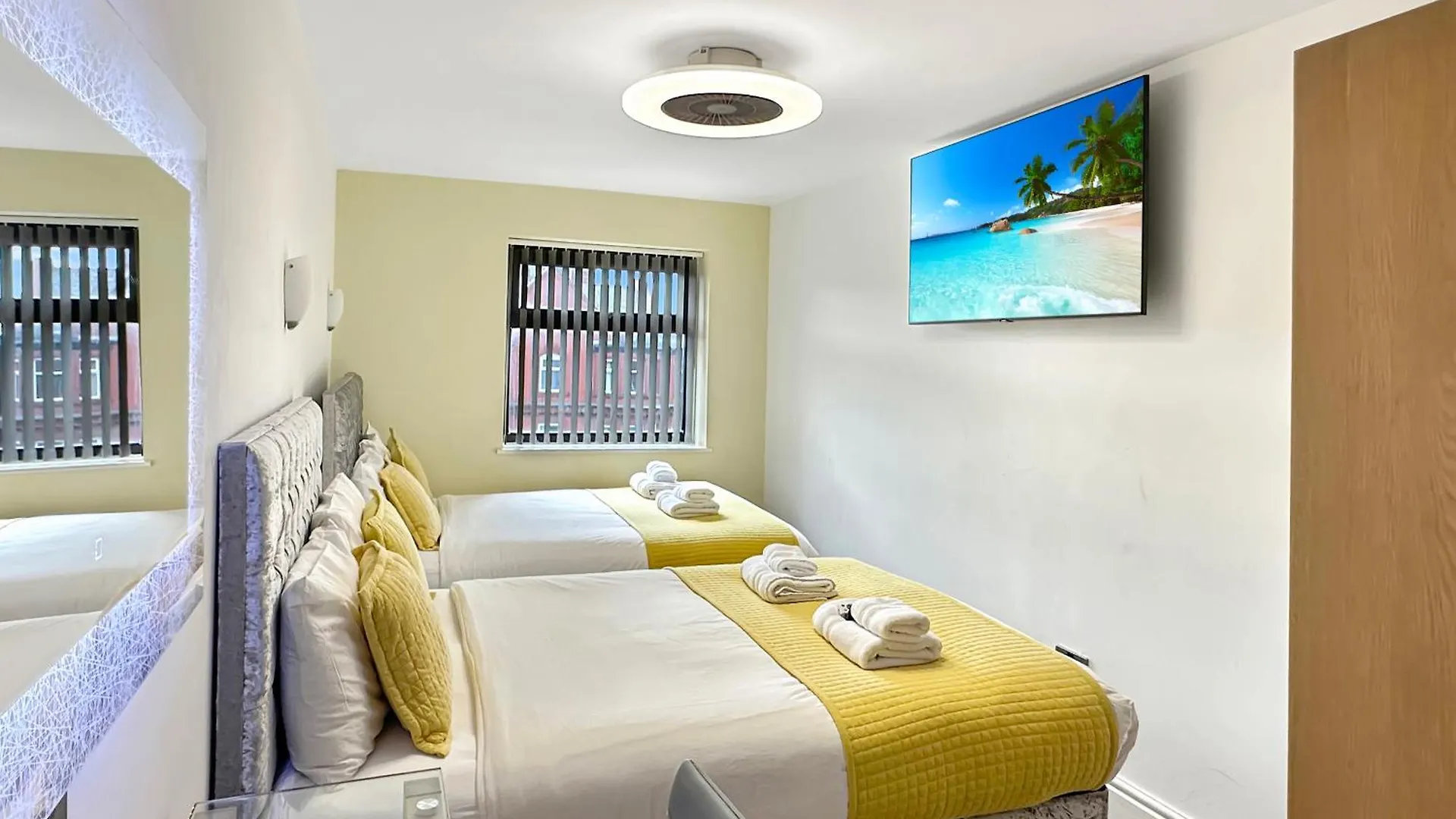 Granada Apartments Berkeley United Kingdom