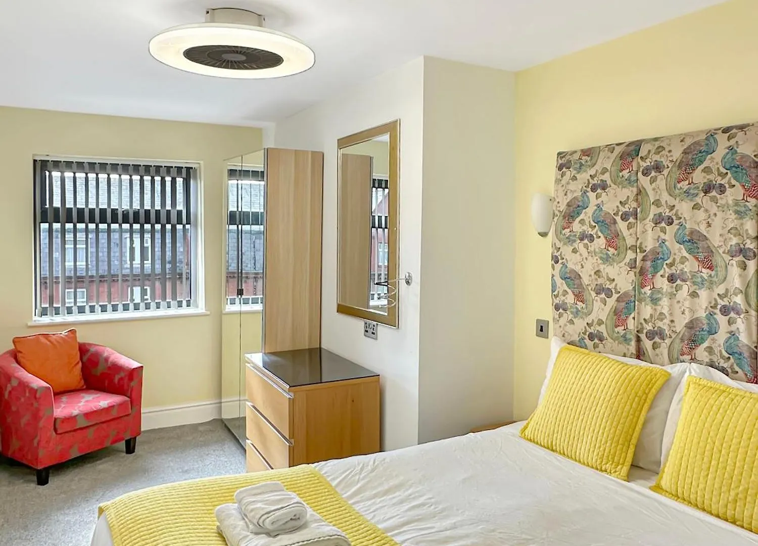 Granada Apartments Berkeley United Kingdom