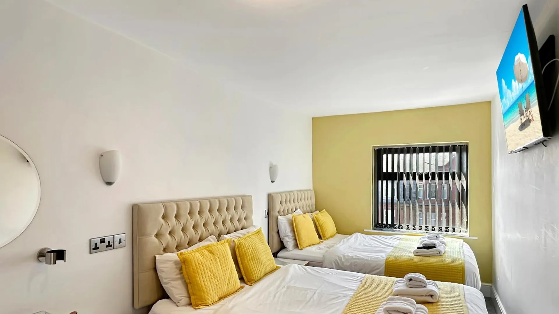 Granada Apartments Berkeley United Kingdom